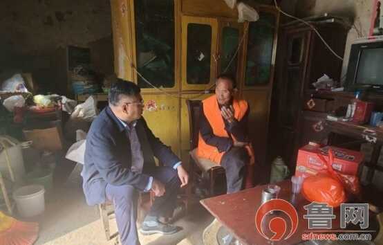 菏泽定陶区黄店镇：160名机关干部与环卫工人同吃同劳动，共庆第27个环卫节
