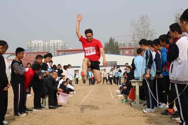 鄄城县实验中学秋运会创意十足