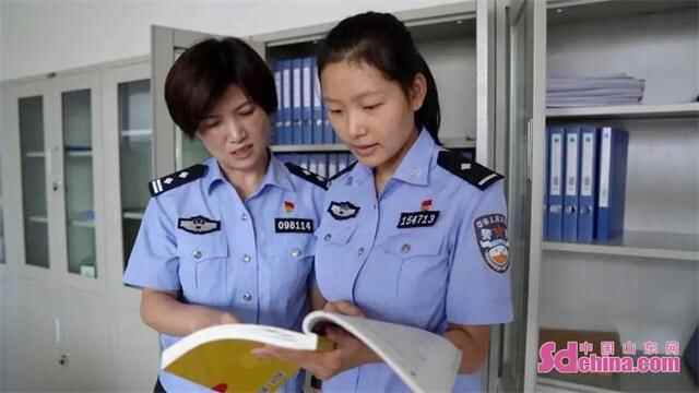 巨野民警郝文静同志荣获“全国优秀人民警察”称号