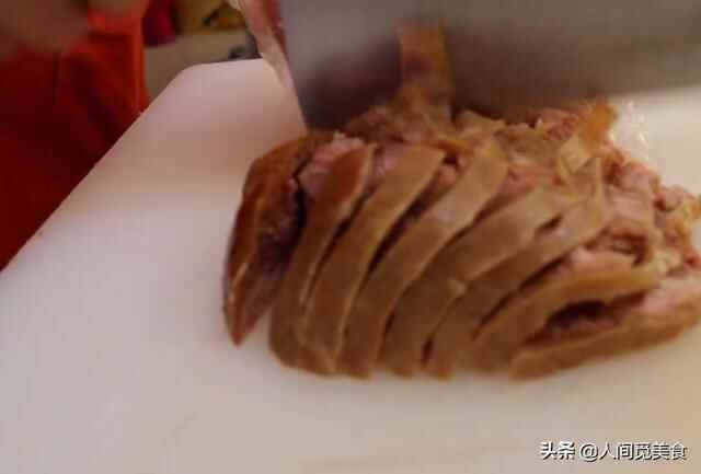 东明3代人用边角料做小吃，一锅老汤传承上百年，37元1斤日销1吨