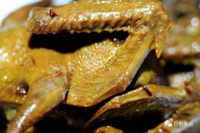 巨野潘跃君：小鸽子烧卤百万元产业路