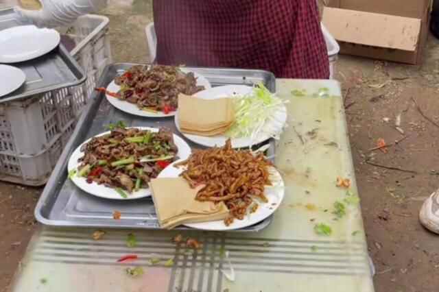 山东郓城33岁小哥做大席菜18年，450元20个菜，一天200席不在话下