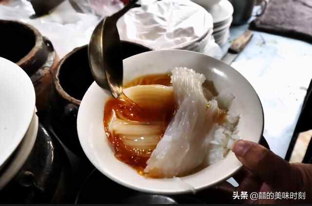 山东东明的街边小店，5代人纯手工做凉粉120年，还是小时候的味道