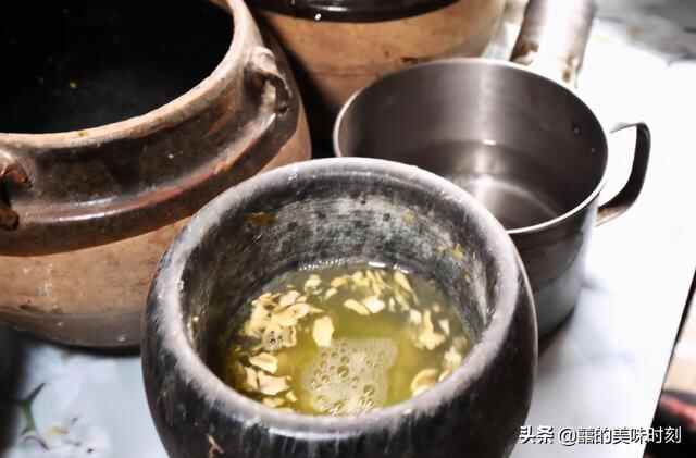 山东东明的街边小店，5代人纯手工做凉粉120年，还是小时候的味道