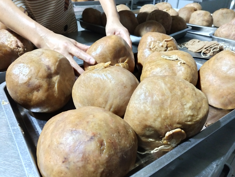 中秋市场，传统美食“升温”，东明粉肚很“吸睛”