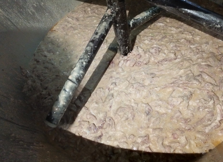 中秋市场，传统美食“升温”，东明粉肚很“吸睛”