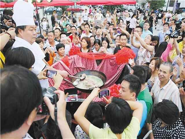 菏泽单县“吃伏羊”：美食与节令相融合的文化味道