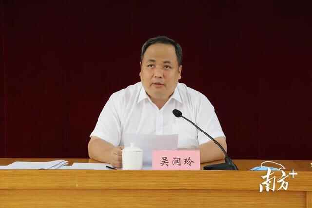 助力开创发展新局面，望牛墩切实提升依法治理水平