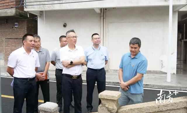 万江街道领导率队到大汾调研，强调打造“双轮驱动”大汾样本
