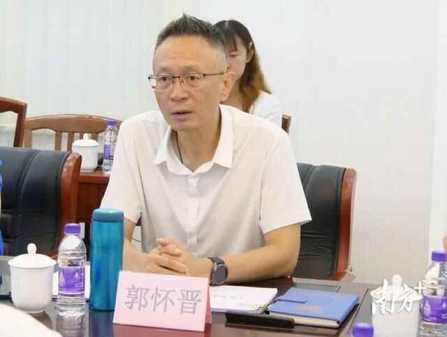 万江街道领导率队到大汾调研，强调打造“双轮驱动”大汾样本