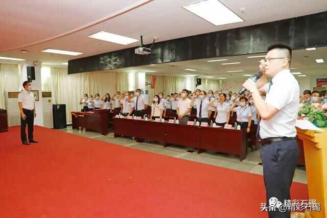 石碣镇举行庆祝第五个中国医师节表彰活动，表彰一批先进集体和个人