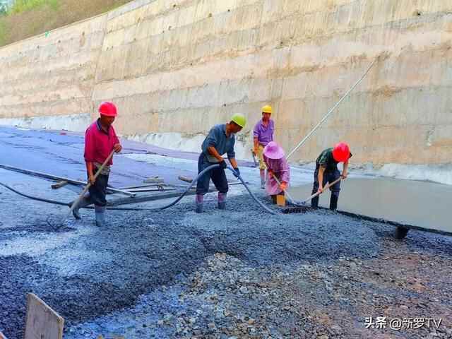 南城街道：踔厉奋发 按下重点项目建设“加速键”