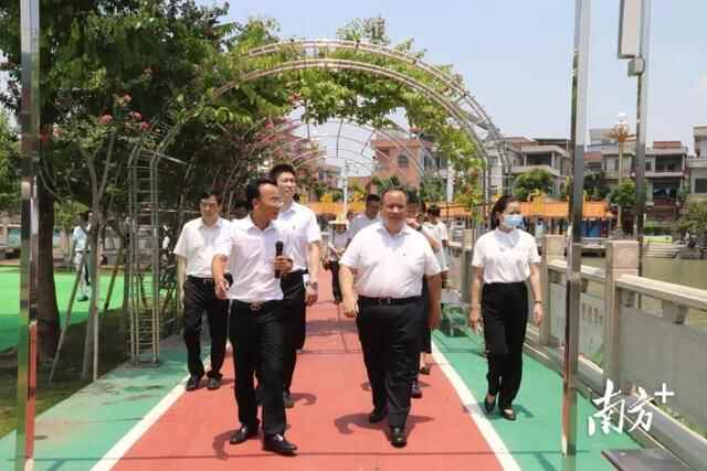 望牛墩镇党政代表团到万江学习乡村振兴经验