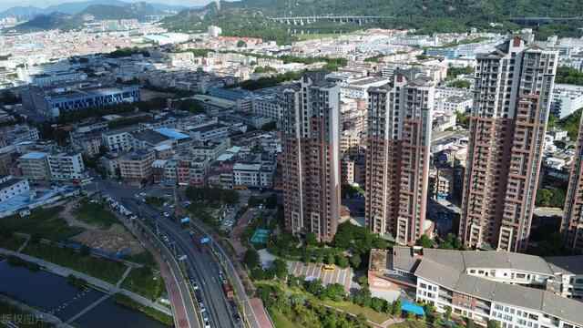 航拍：东莞市清溪镇城市风光