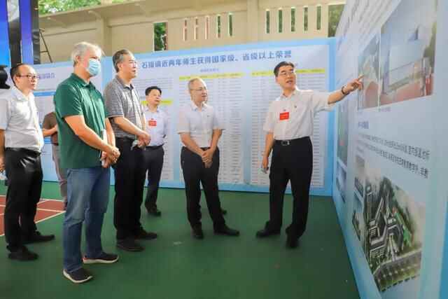 投7000万、名宿助阵，石排“游泳进校园”民生实事启动