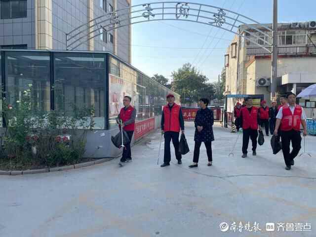 王卫东一行到南城街道开展创城志愿服务活动