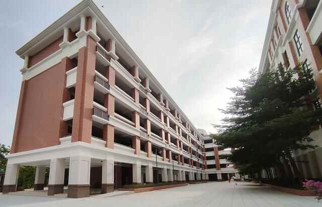 东莞寮步两所学校改扩建项目正式移交，新增学位1550个
