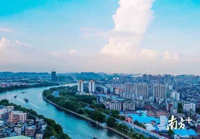 五大产业平台引领发展！万江街道党委书记黄贵洪描绘乡村振兴蓝图