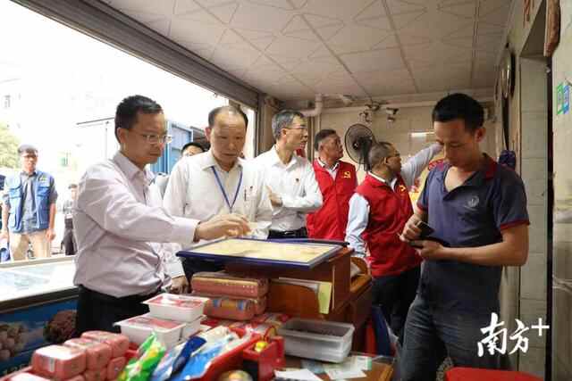 谢岗镇委书记、镇长带队开展安全专项督导，重点检查这些内容