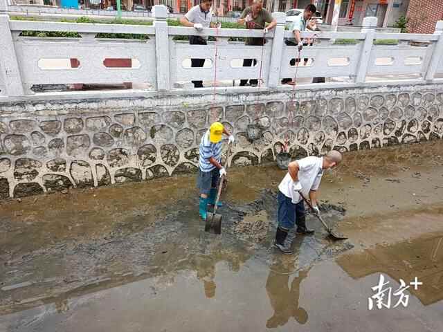 望牛墩以河长制促“河长治”，共同维护碧水清流