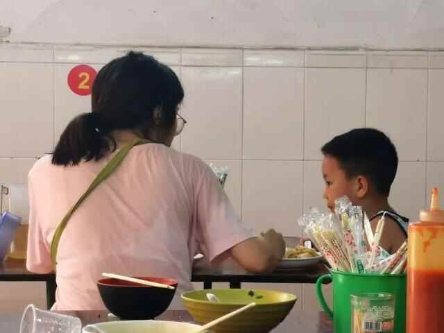 穿梭在石龙的大街小巷，能听到怎样的石龙话？