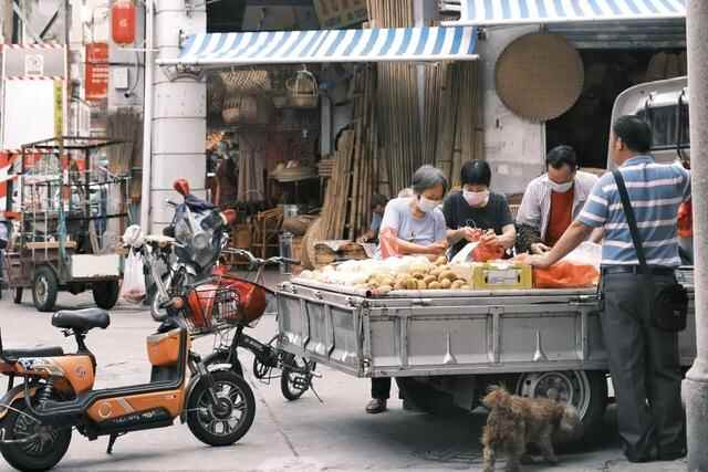 穿梭在石龙的大街小巷，能听到怎样的石龙话？