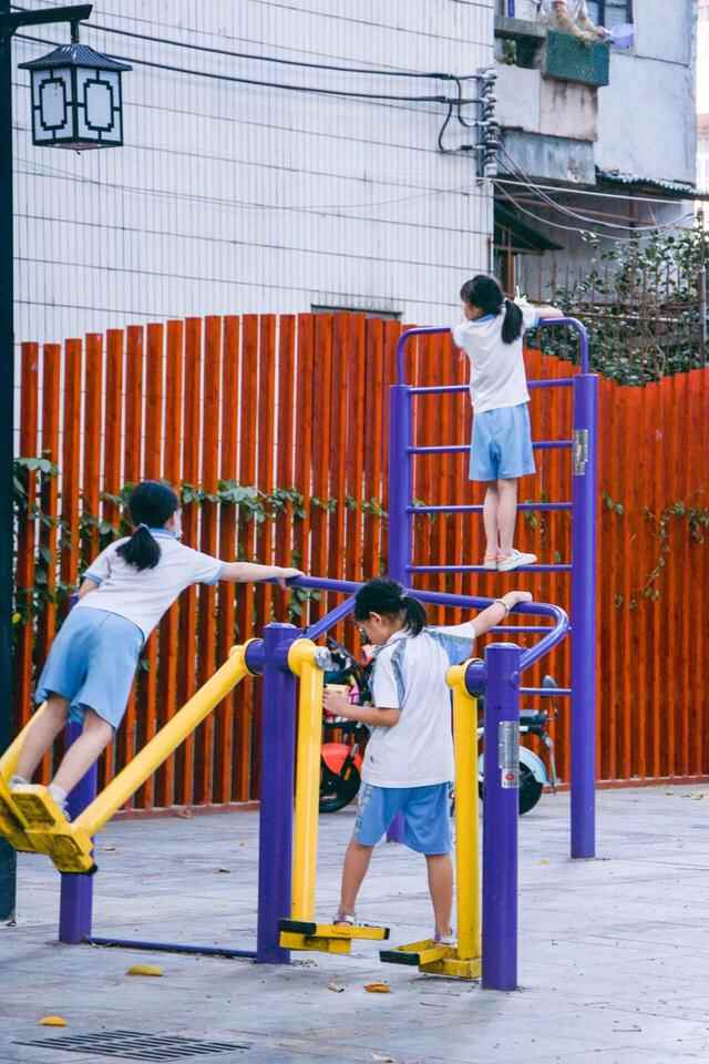 穿梭在石龙的大街小巷，能听到怎样的石龙话？