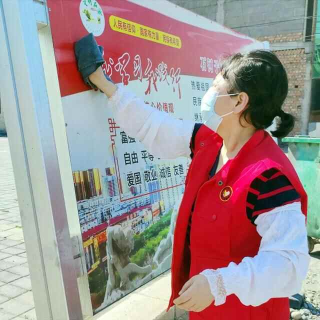 石河子市东城街道组织共建单位党员“双报到”