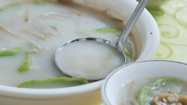 我服了！山长水远，就为左一碗蚬肉饭