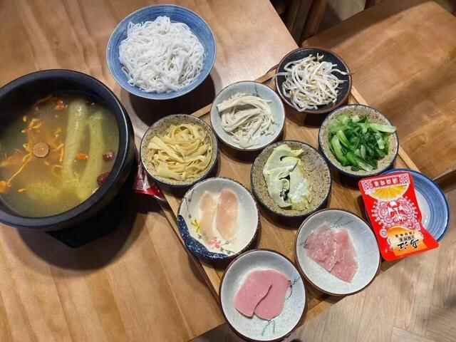 青溪老街“五一”日均游客超2万，这些特色店铺最受欢迎！