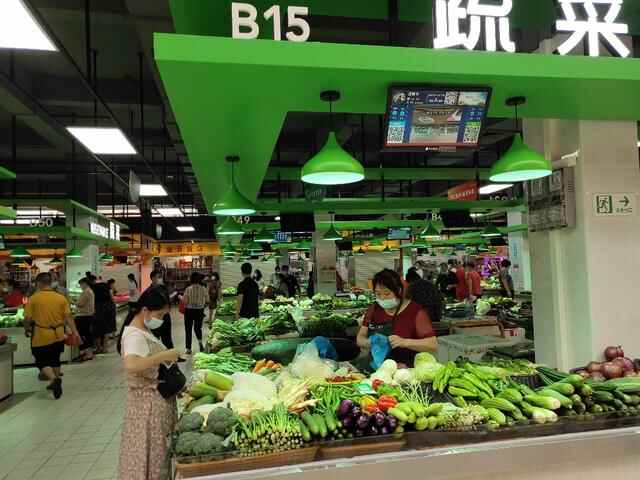 东莞首个国有超市型智慧农贸市场今日开业