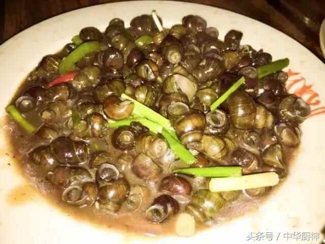 藏在巷子里的经典美食，中堂夜宵老店里的江湖一哥