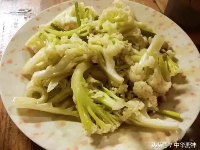 藏在巷子里的经典美食，中堂夜宵老店里的江湖一哥