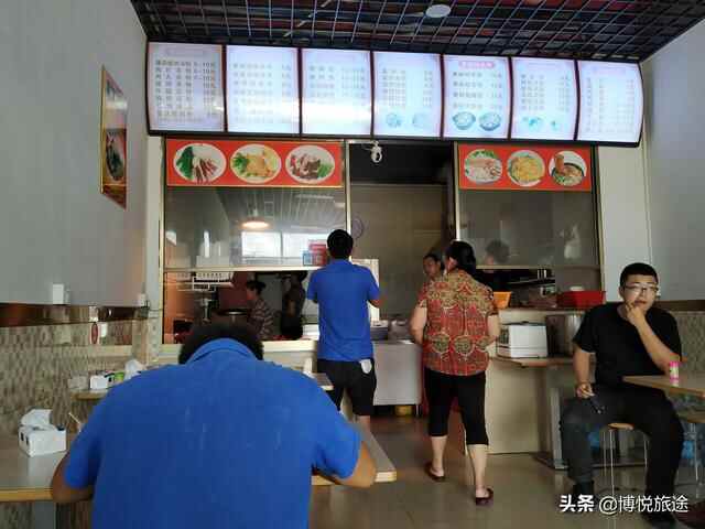 东莞美食：凤岗镇一家城市快餐馆，试试黄焖鸡米饭
