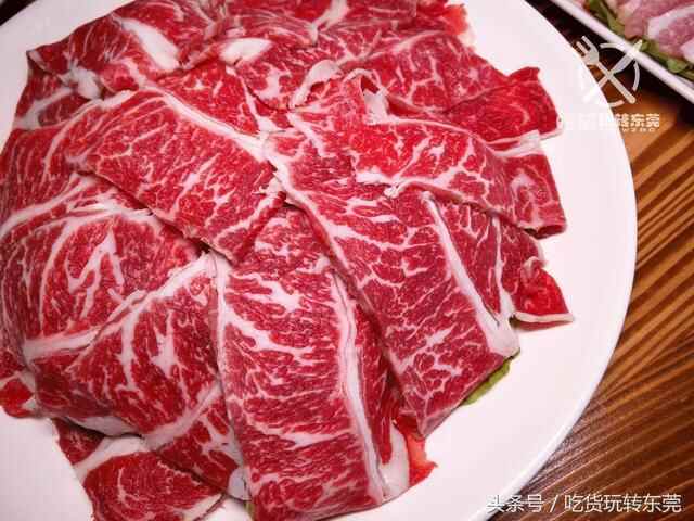 一夜爆红！万江的“桃花源”餐厅，吃到「扶墙」人均只需36.8~