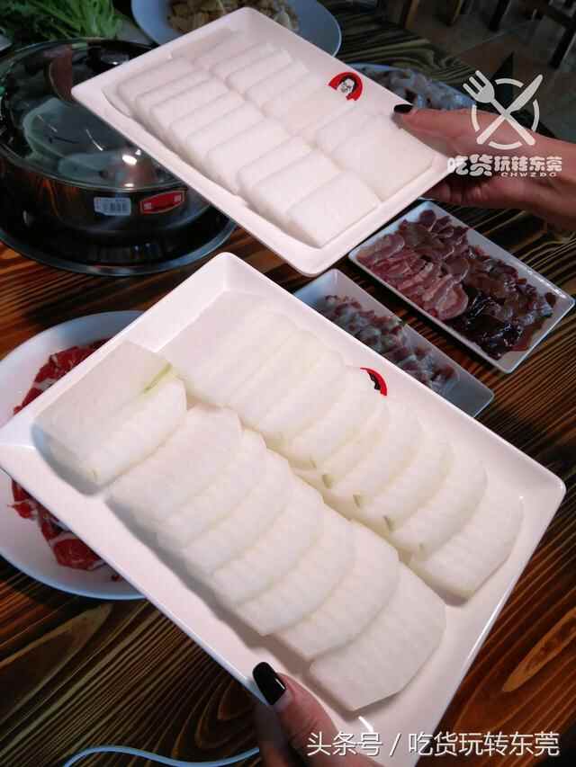 一夜爆红！万江的“桃花源”餐厅，吃到「扶墙」人均只需36.8~