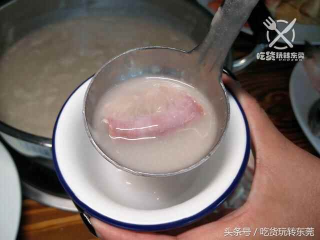 一夜爆红！万江的“桃花源”餐厅，吃到「扶墙」人均只需36.8~