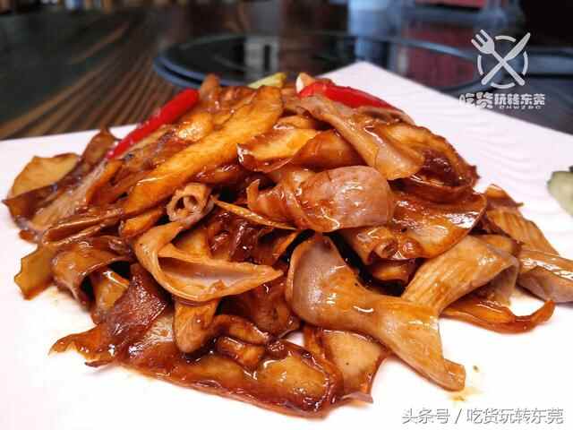 一夜爆红！万江的“桃花源”餐厅，吃到「扶墙」人均只需36.8~