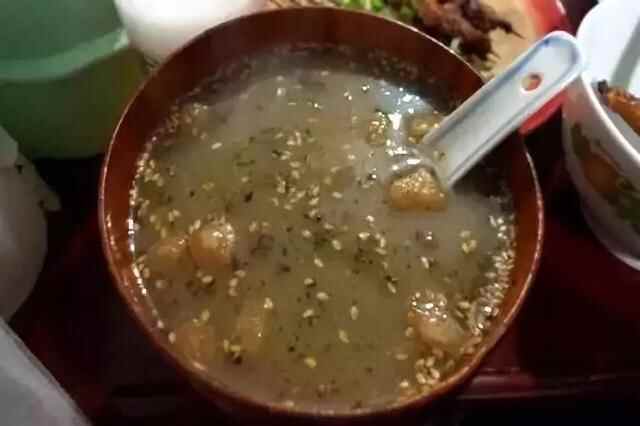 凤岗养生油茶，“一日不喝油茶汤，干起事来心发慌”的干劲汤称誉