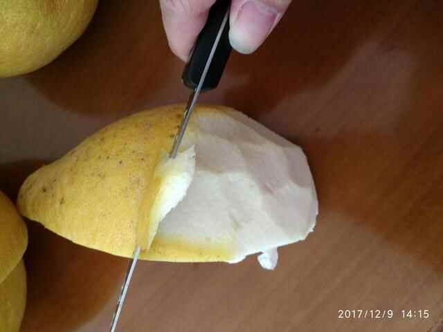 教你怎么把废弃沙田柚皮变成美味菜肴