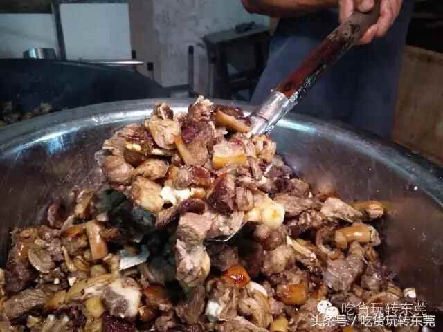 老店私房的“独孤一味”羊肉，洪强阿叔在寮步一煮就煮咗十几年！
