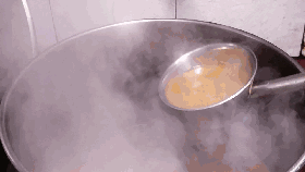 老店私房的“独孤一味”羊肉，洪强阿叔在寮步一煮就煮咗十几年！
