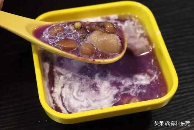 这可能是樟木头最地道的港式小食店，竟然做出了陈奕迅...
