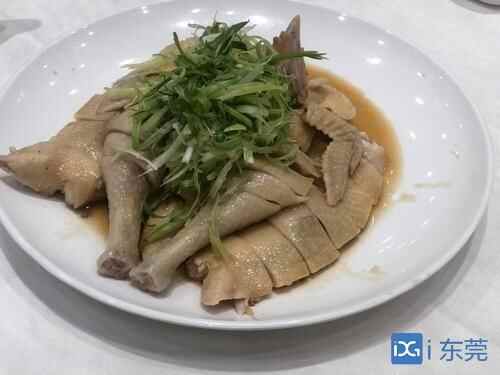 石龙这家老字号，豆皮鸡果然名不虚传