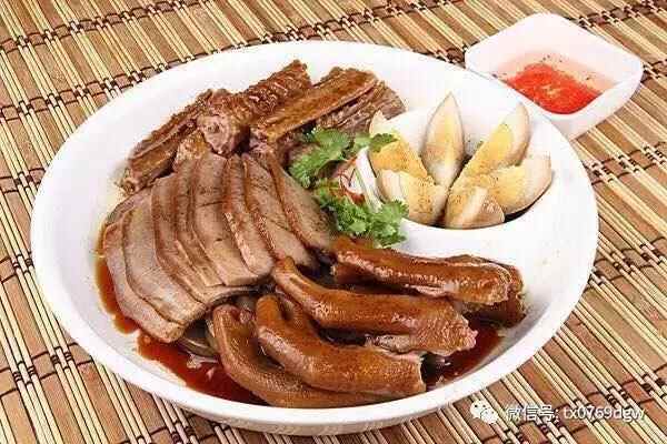塘厦这家12年的老店重装升级！潮汕美食、低价海鲜吃个够！