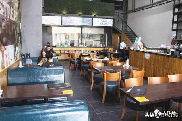 脆皮猪扒包买一送一！这家老牌餐厅留存了无数大朗人的记忆...
