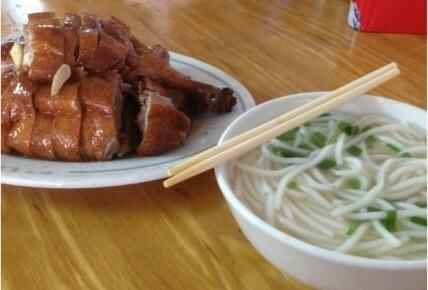 东莞超人气的几百个小店，地道美食一家家吃个够！