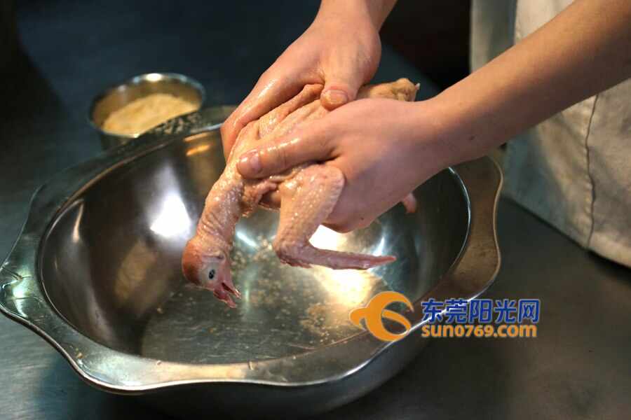 大朗这道美味你一定要尝 皮脆肉滑 价格还很亲民