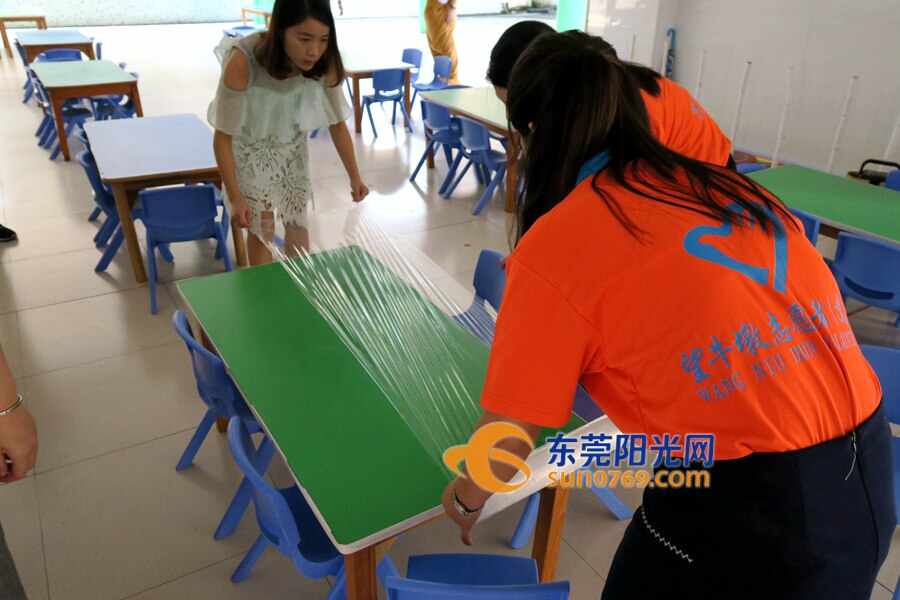 安抚孩子有妙招 望牛墩一幼儿园邀家长做美食陪伴孩子适应