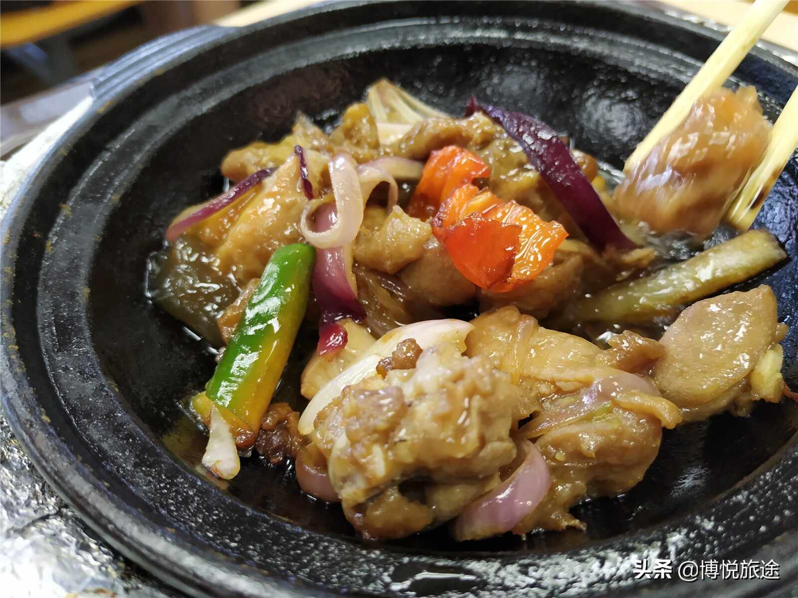 东莞寮步镇一家快餐连锁：几十元可吃到很多东西了，真抵食